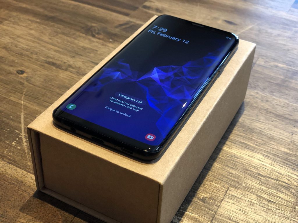 samsung galaxy s9 plus mobile price