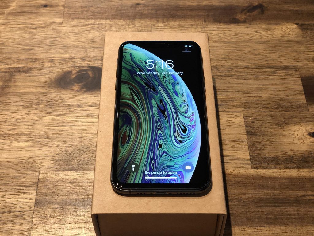iPhone XS 64GB Space Grey / Black AB Grade - Mobile City